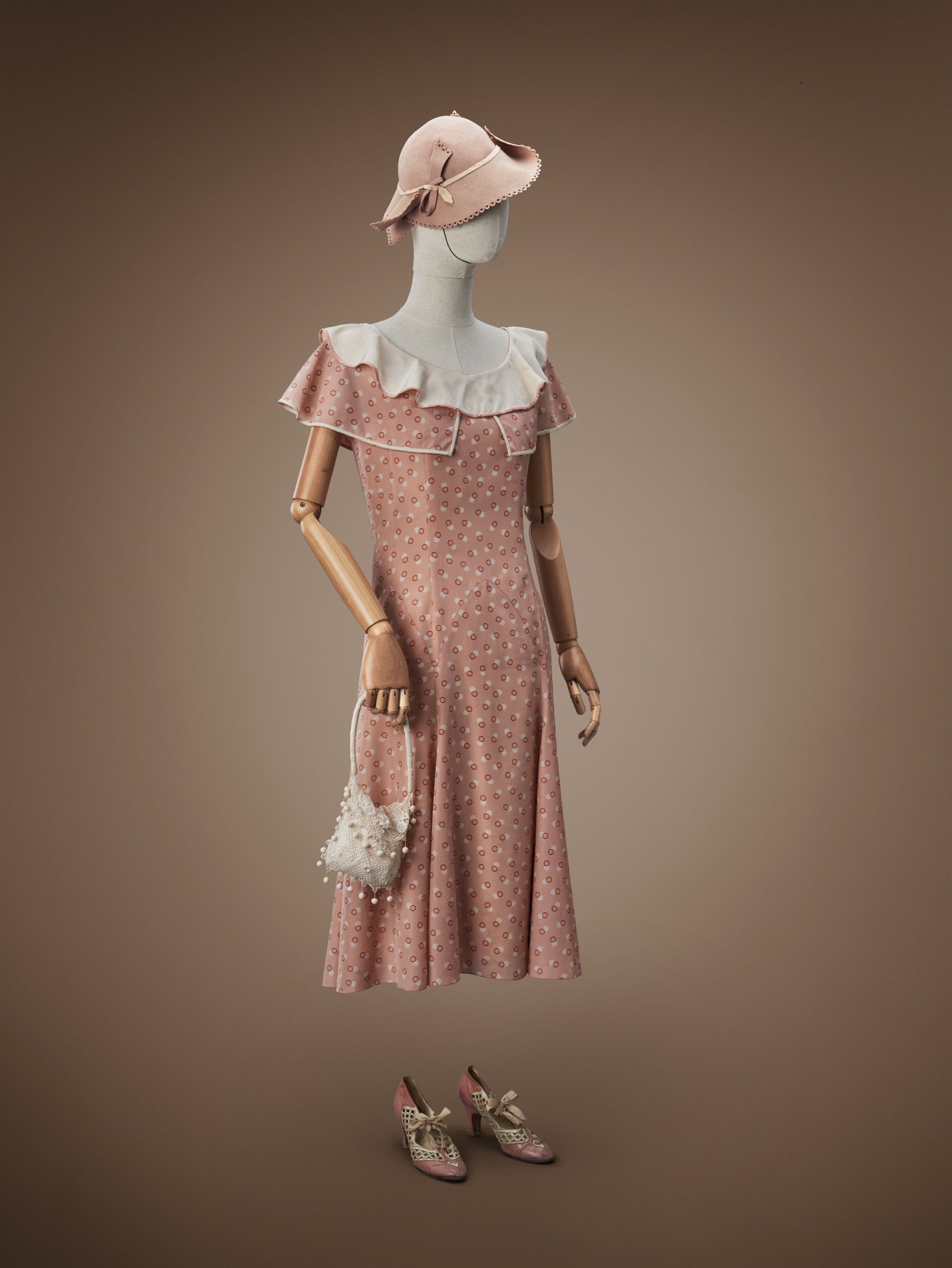 1930s Femme robe de jour - La compagnie du costume